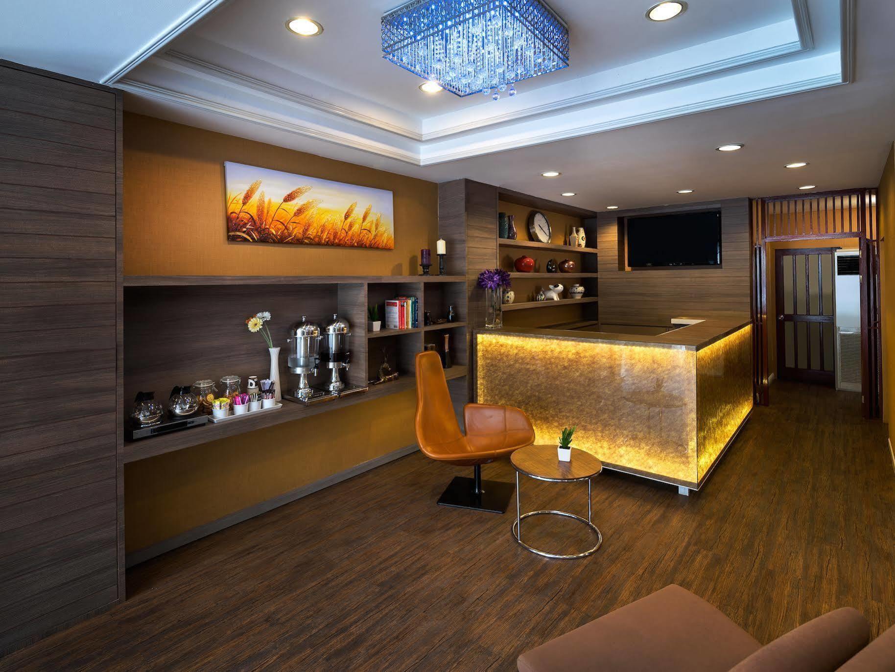 בנגקוק Ton Aor Place Hotel מראה חיצוני תמונה