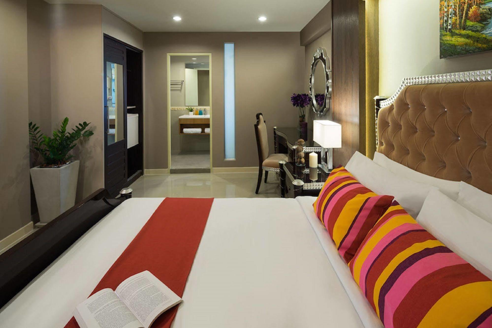 בנגקוק Ton Aor Place Hotel מראה חיצוני תמונה