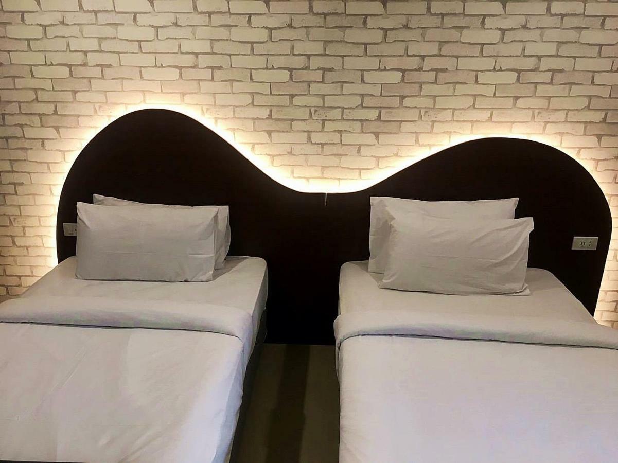 בנגקוק Ton Aor Place Hotel מראה חיצוני תמונה